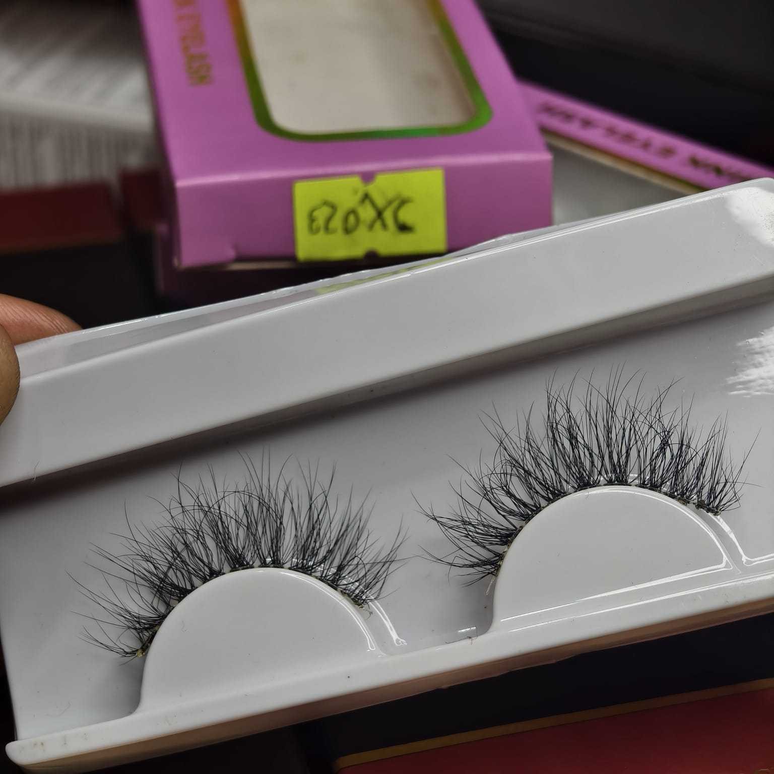 1 pair single lash-9x023