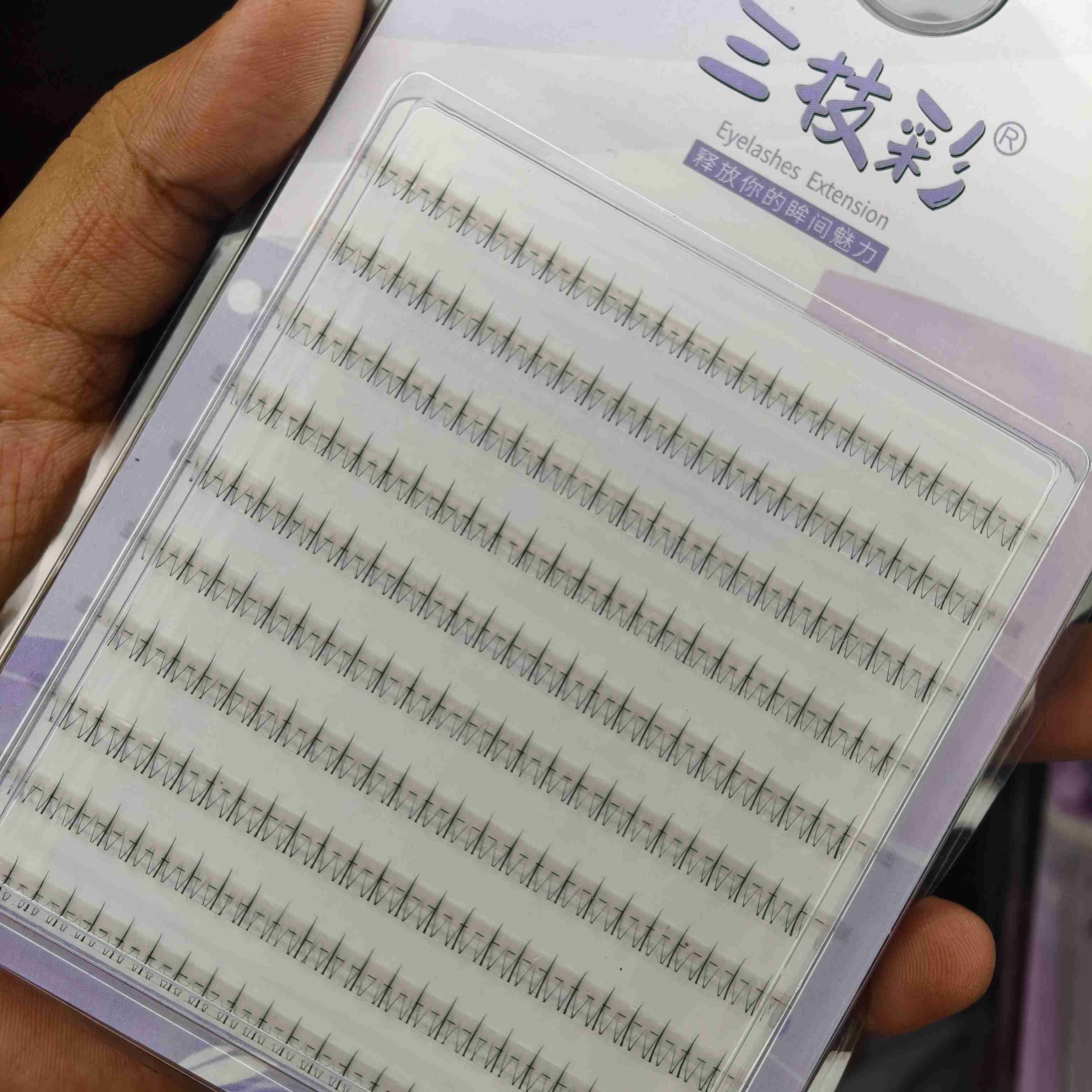 Segmented lower lash set