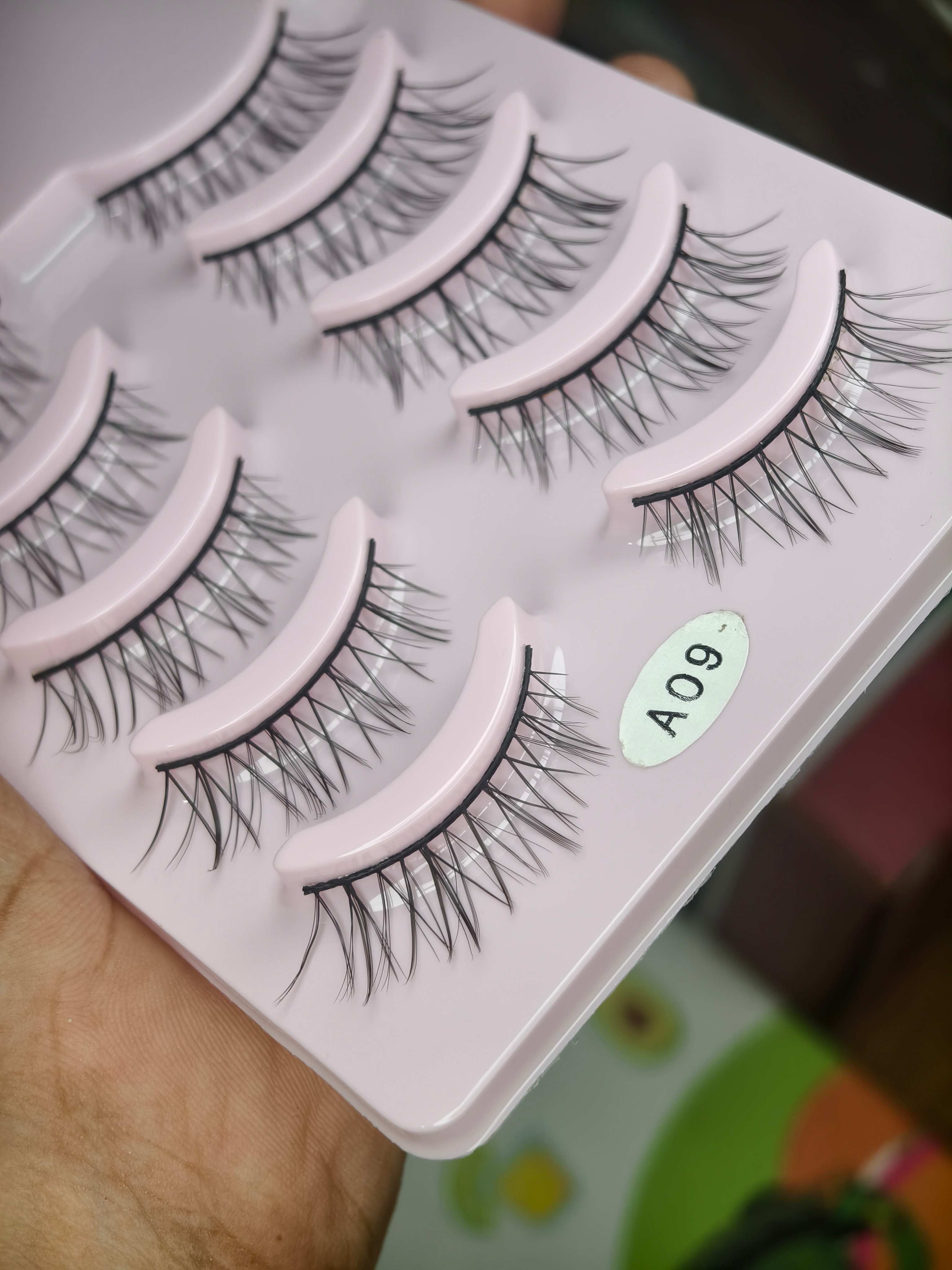 Extremly Natural lightweight lash-A09