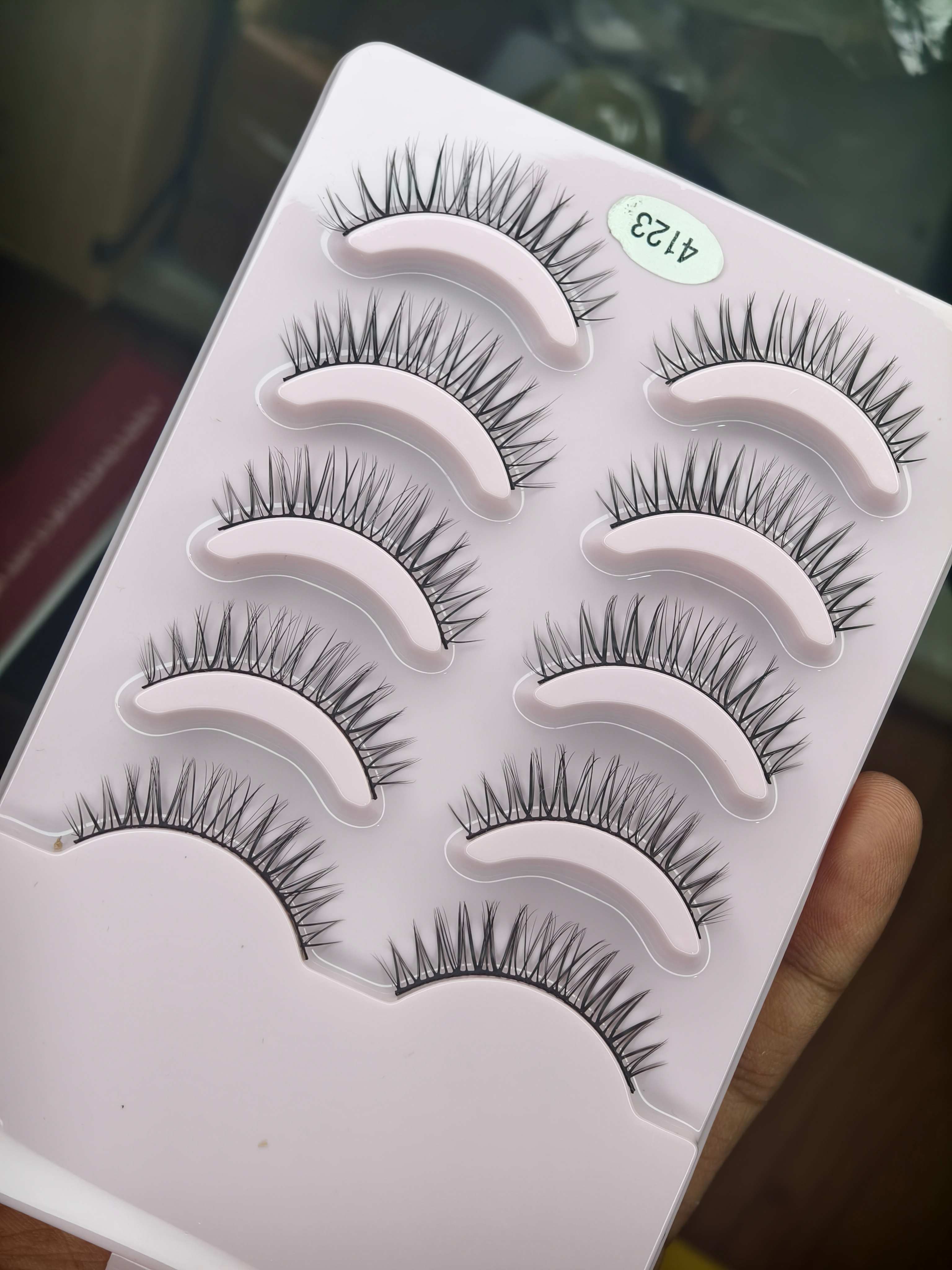 Extremly Natural lightweight lash-4123