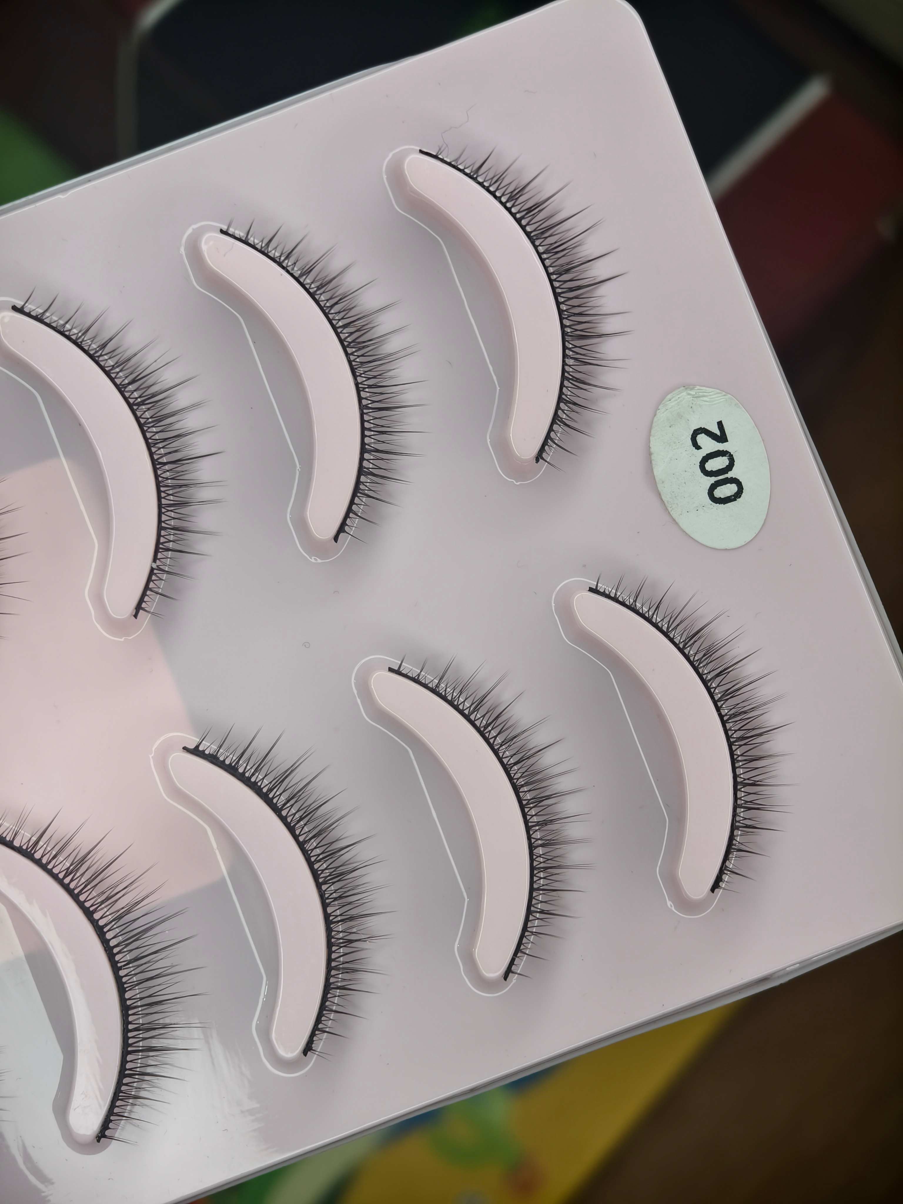 Extremly Natural lightweight lash-002