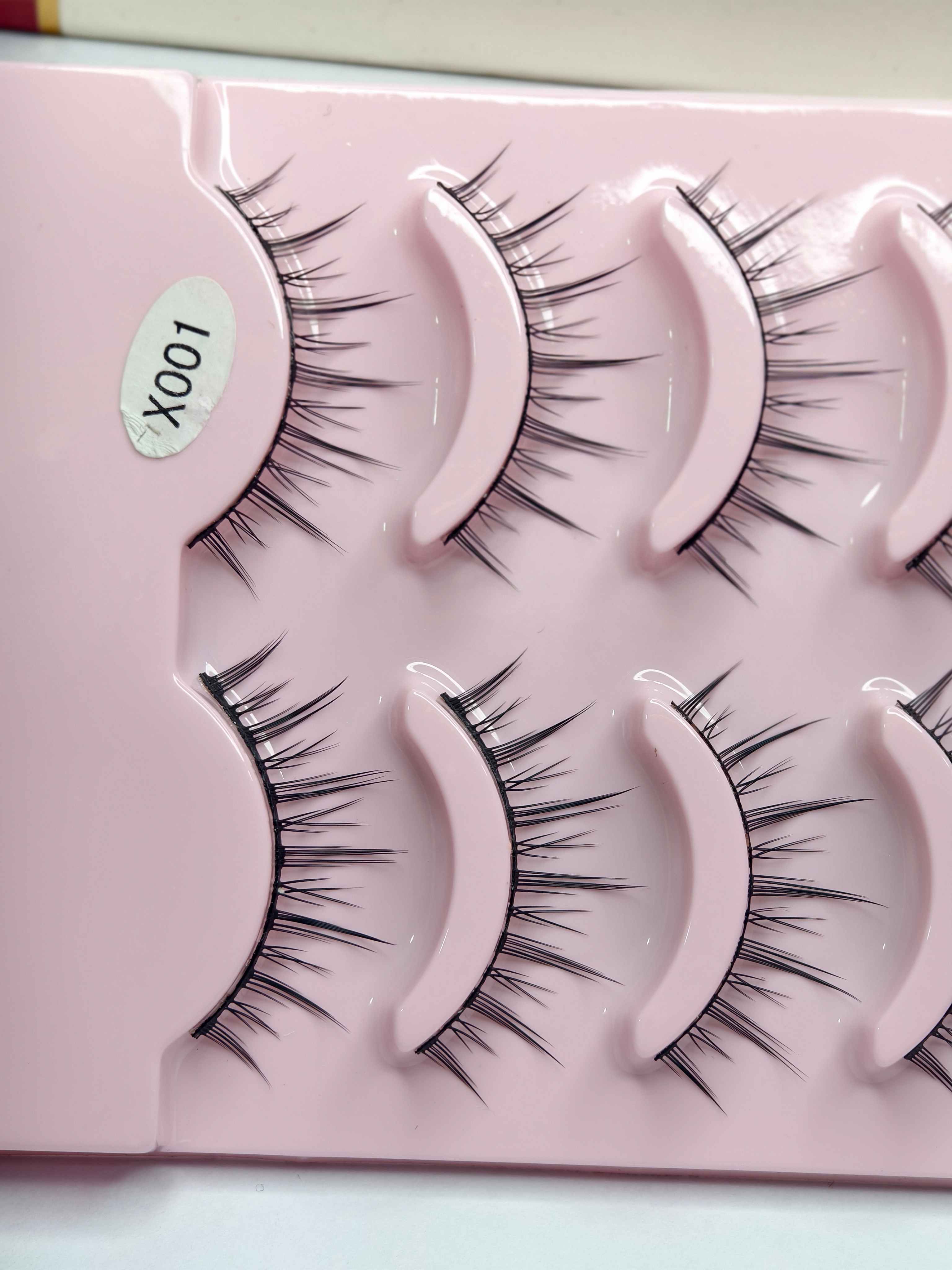Extremly Natural lightweight lash-X001